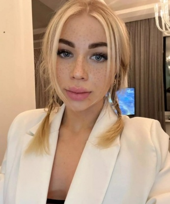 Виолетта, 24 года, 3 размер груди